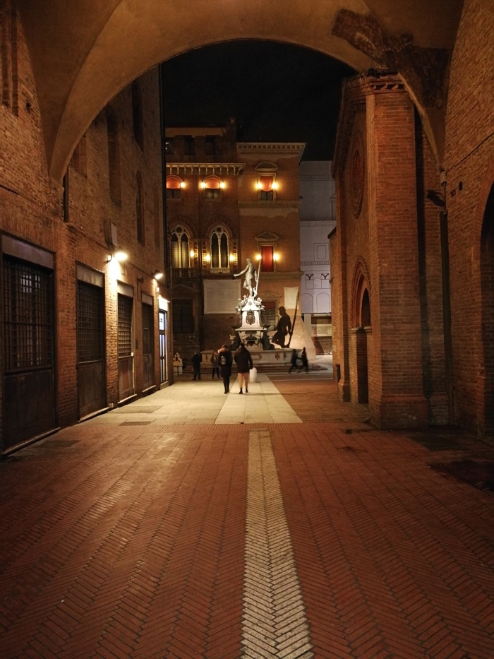 Piazza Maggiore, Bologna